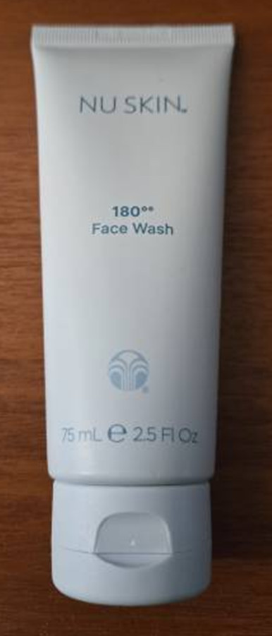 Nu Skin 180° Face Wash rich creamy cleanser more youthful complexion Exp 10/2028