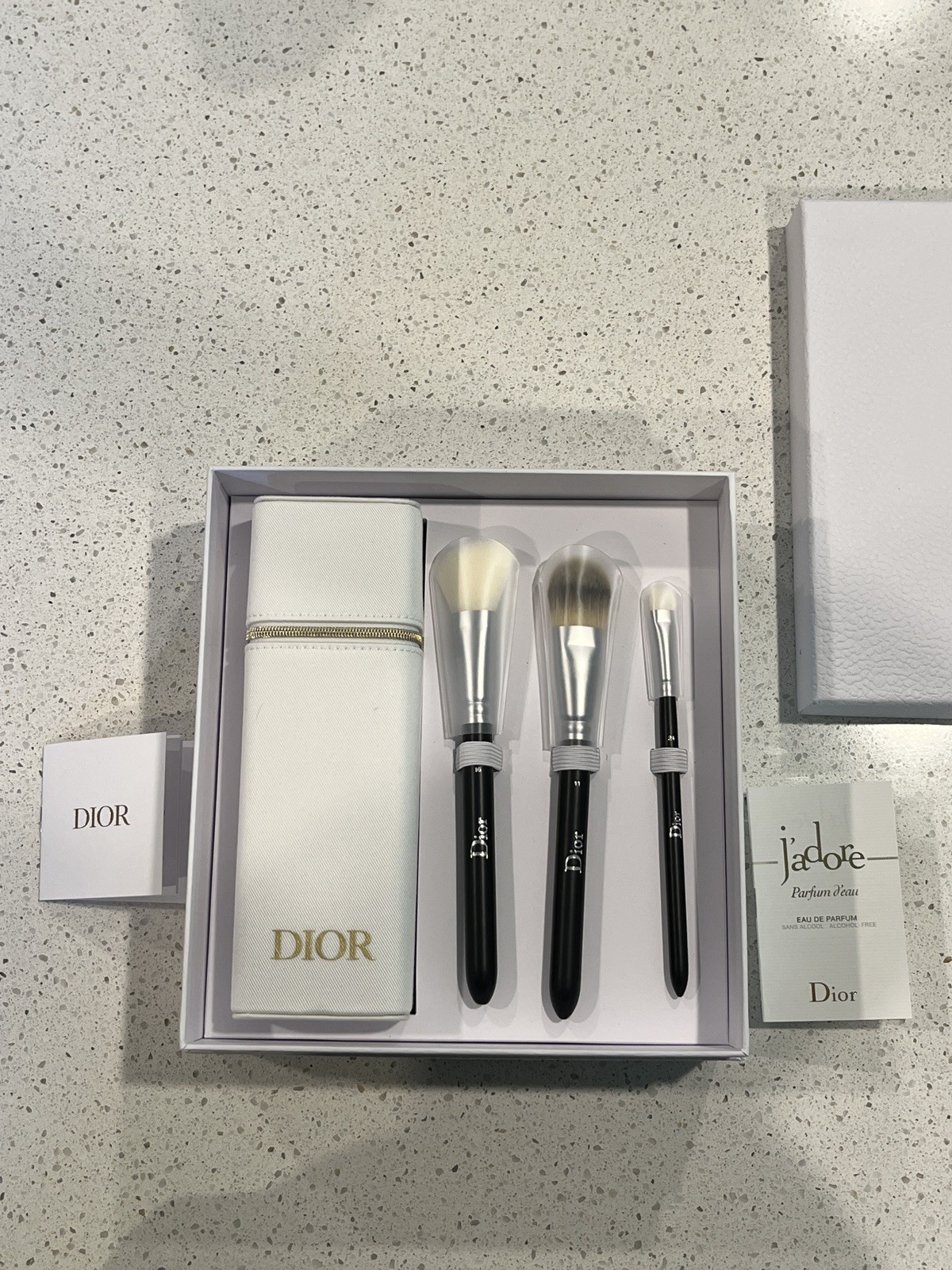 Dior Makeup Brush Set (3) Standing Zippered Storage Case – New In Box
