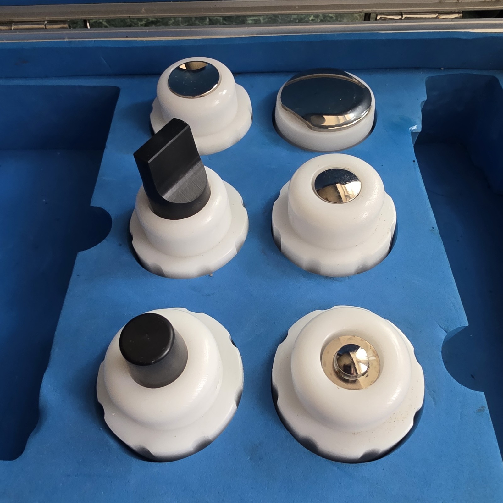 Percussion Shockwave Therapy Device, 7 Heads, Pain Relief for Back, Leg, etc.
