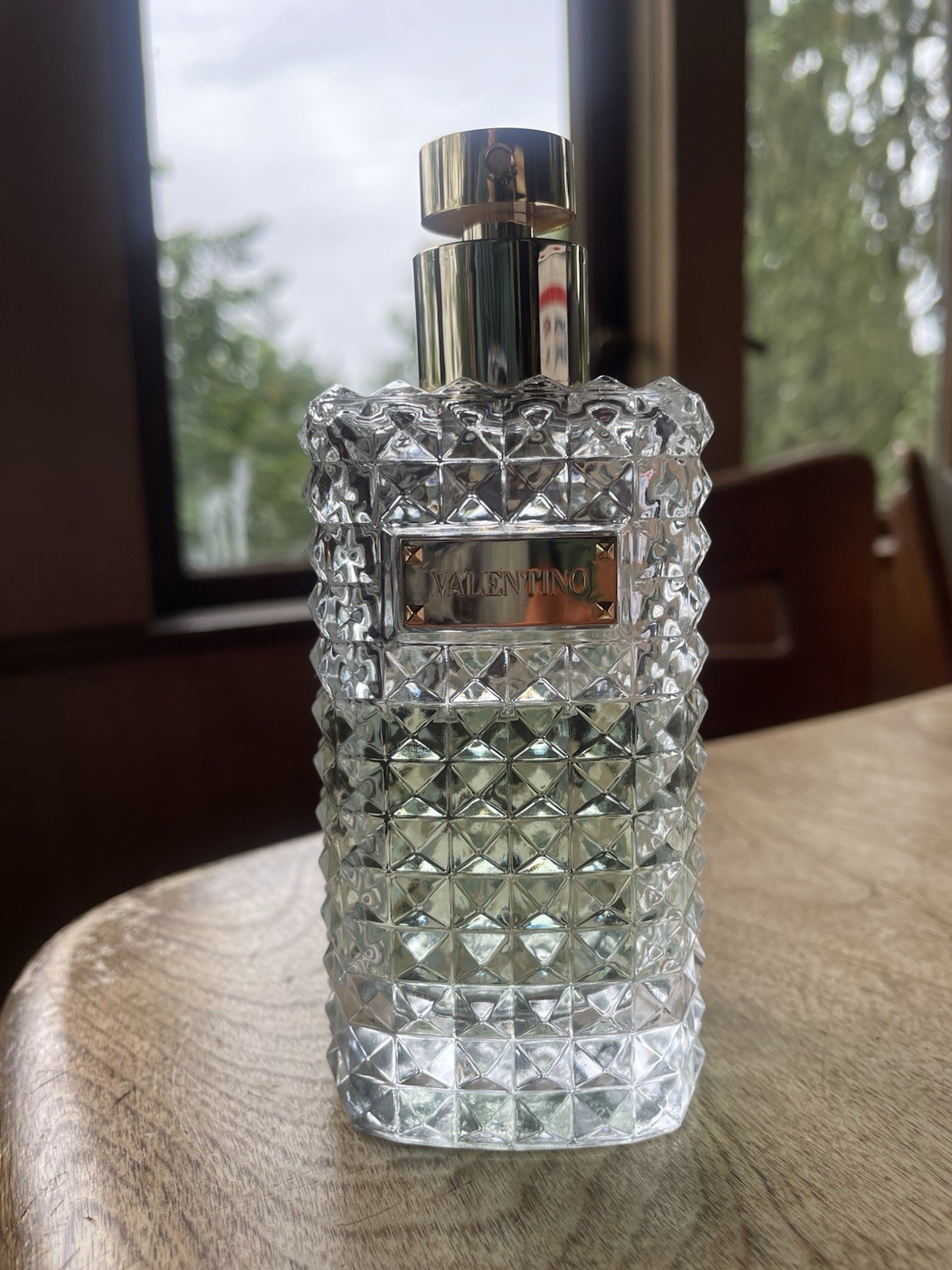 Valentino Donna Rosa Verde 4.2 oz partial