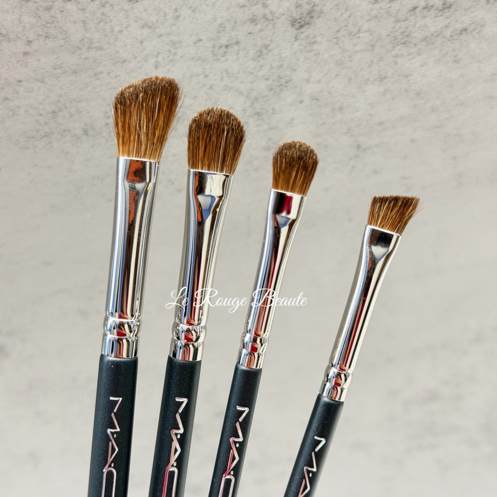 Mac 4Pcs Eyeshadow Brush Bundle Set – Full Size Old Version ALL Natural Hair
