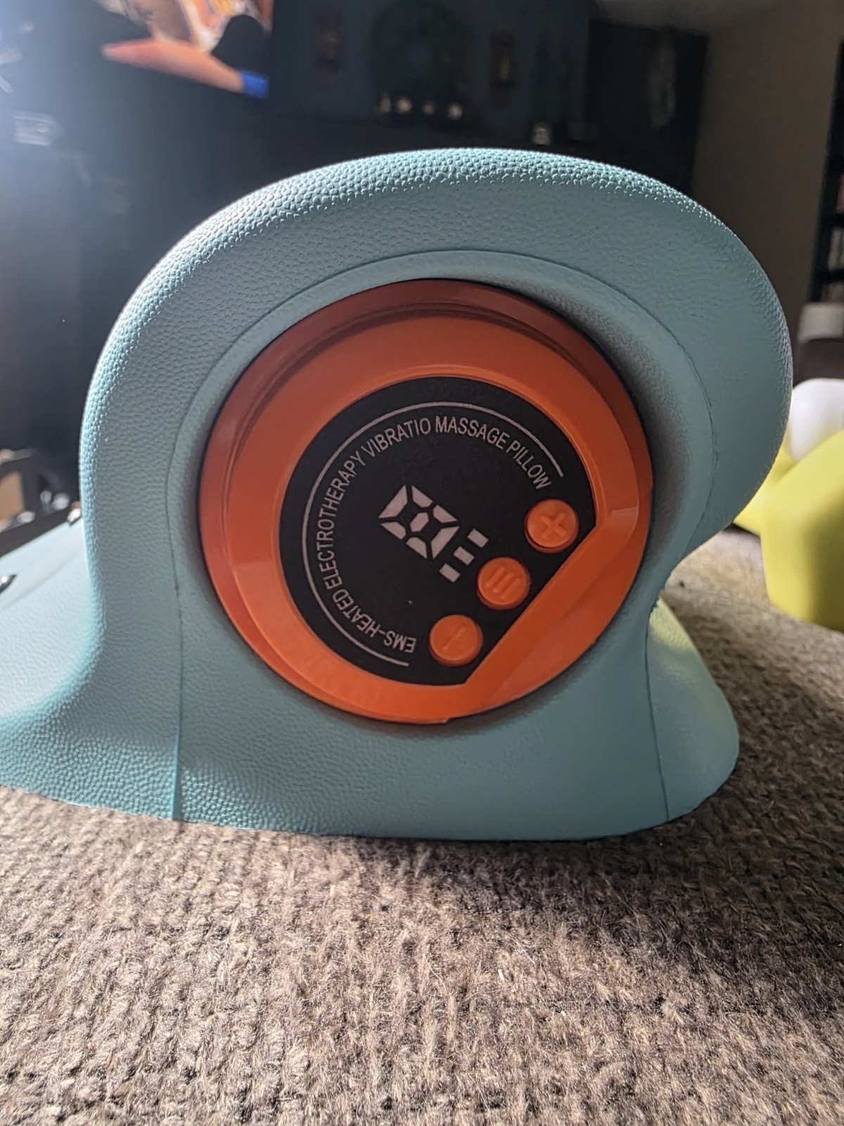 Hugterra Massager Cervical Neck Device (EMS, deep thermal therapy)