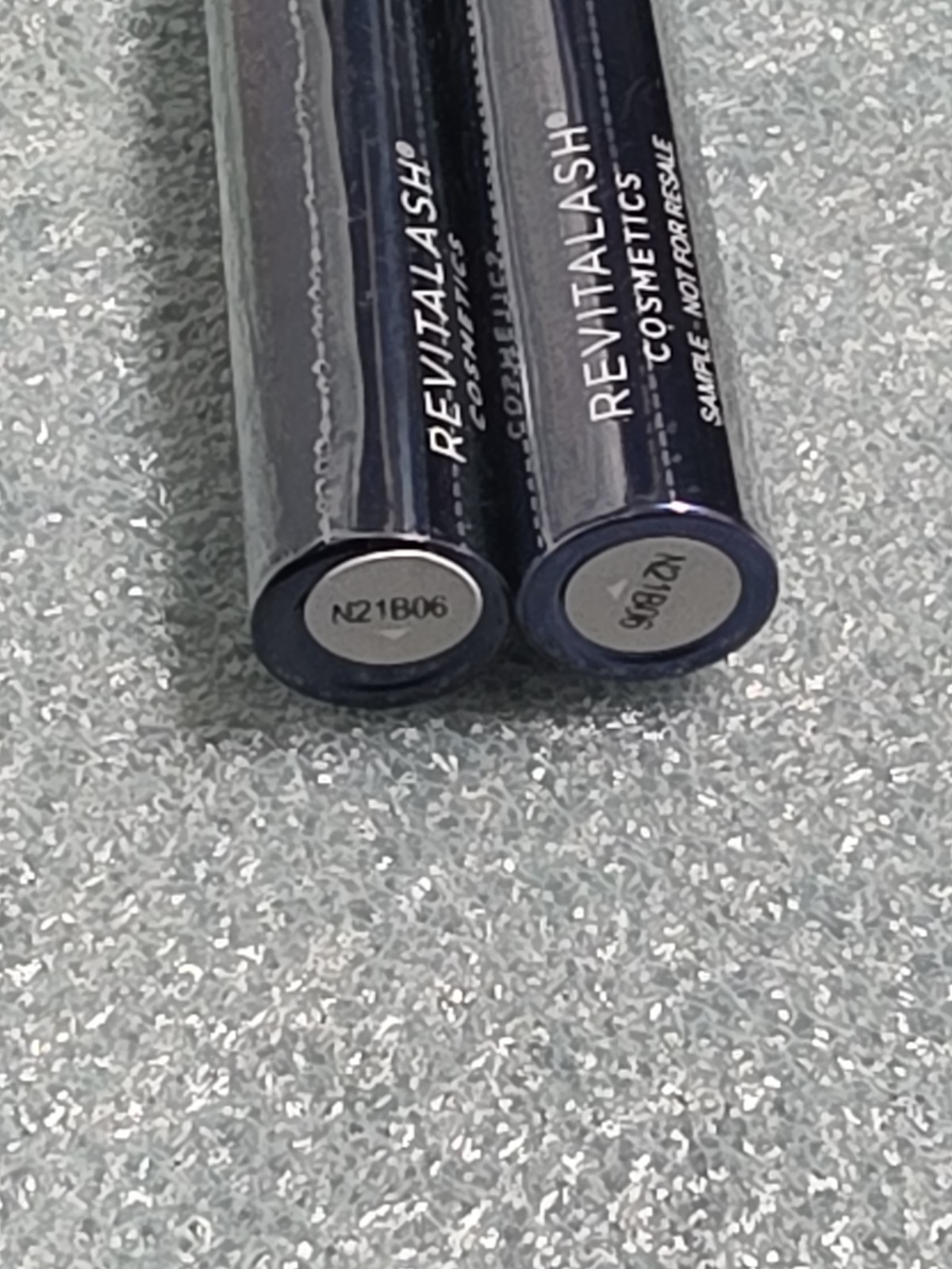 REVITALASH Advanced EYELASH CONDITIONER 0.75mL Travel Size Lash Serum N21B06
