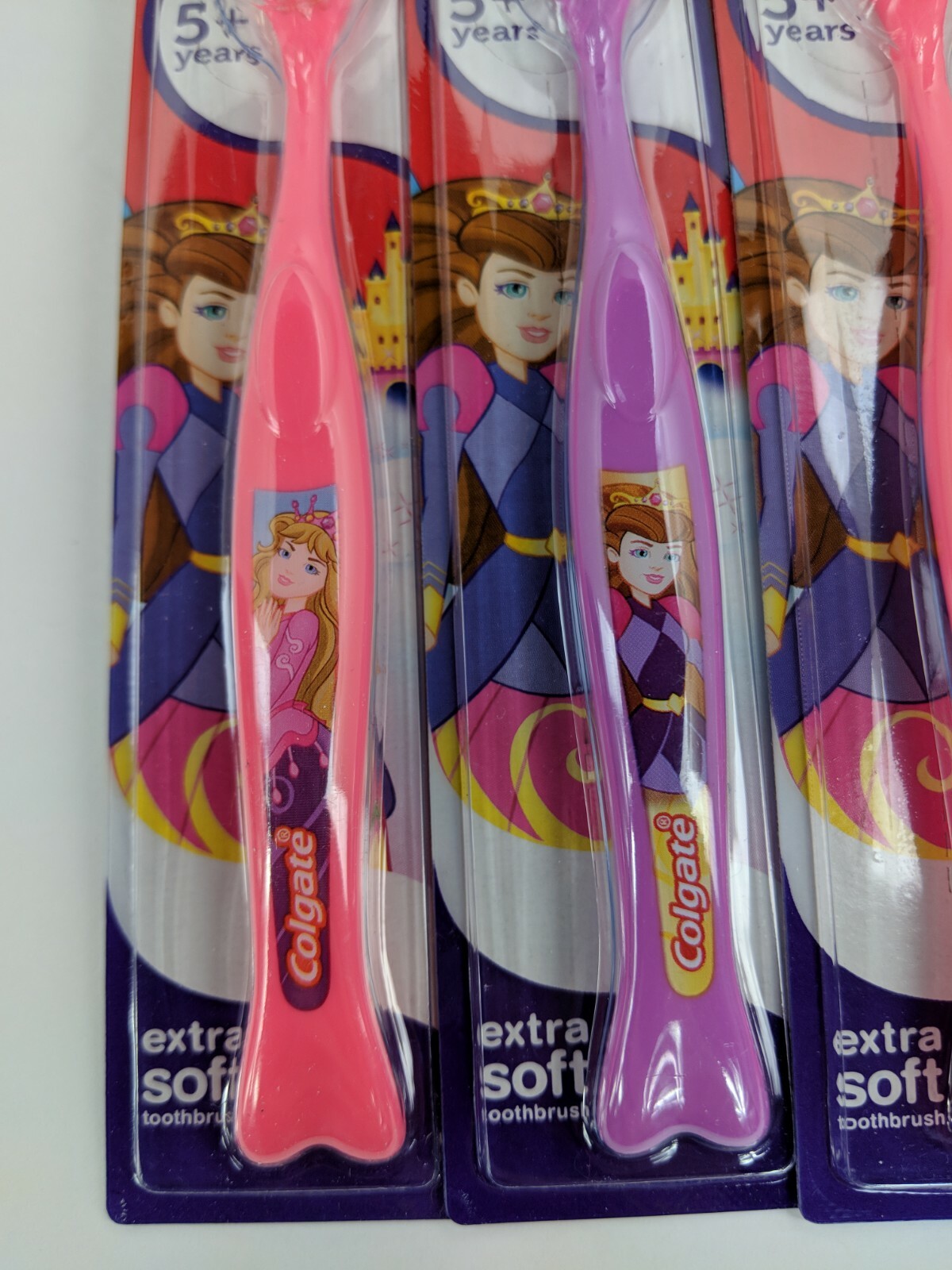 Colgate Princess Toothbrush Extra Soft 5+ years 4 pack