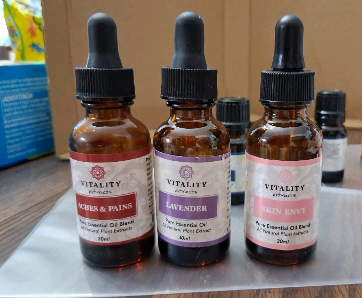 Vitality Extracts 100% Pure Essential Oil Blend Lot Of 14 New/ Used Vit C Serum