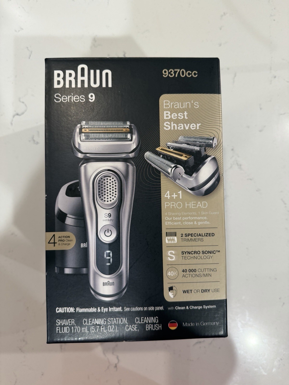 Braun Series 9 9370cc with Zipper Case and Charger New Sealed