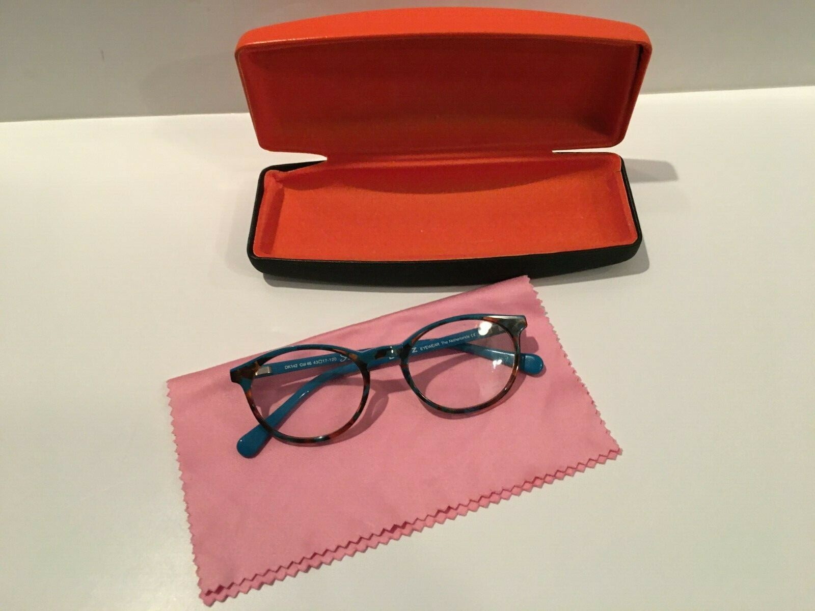 Kids DUTZ Eyeglass Frame NETHERLANDS DK142 75 43-17-120 Tortoise /Blue w/ case