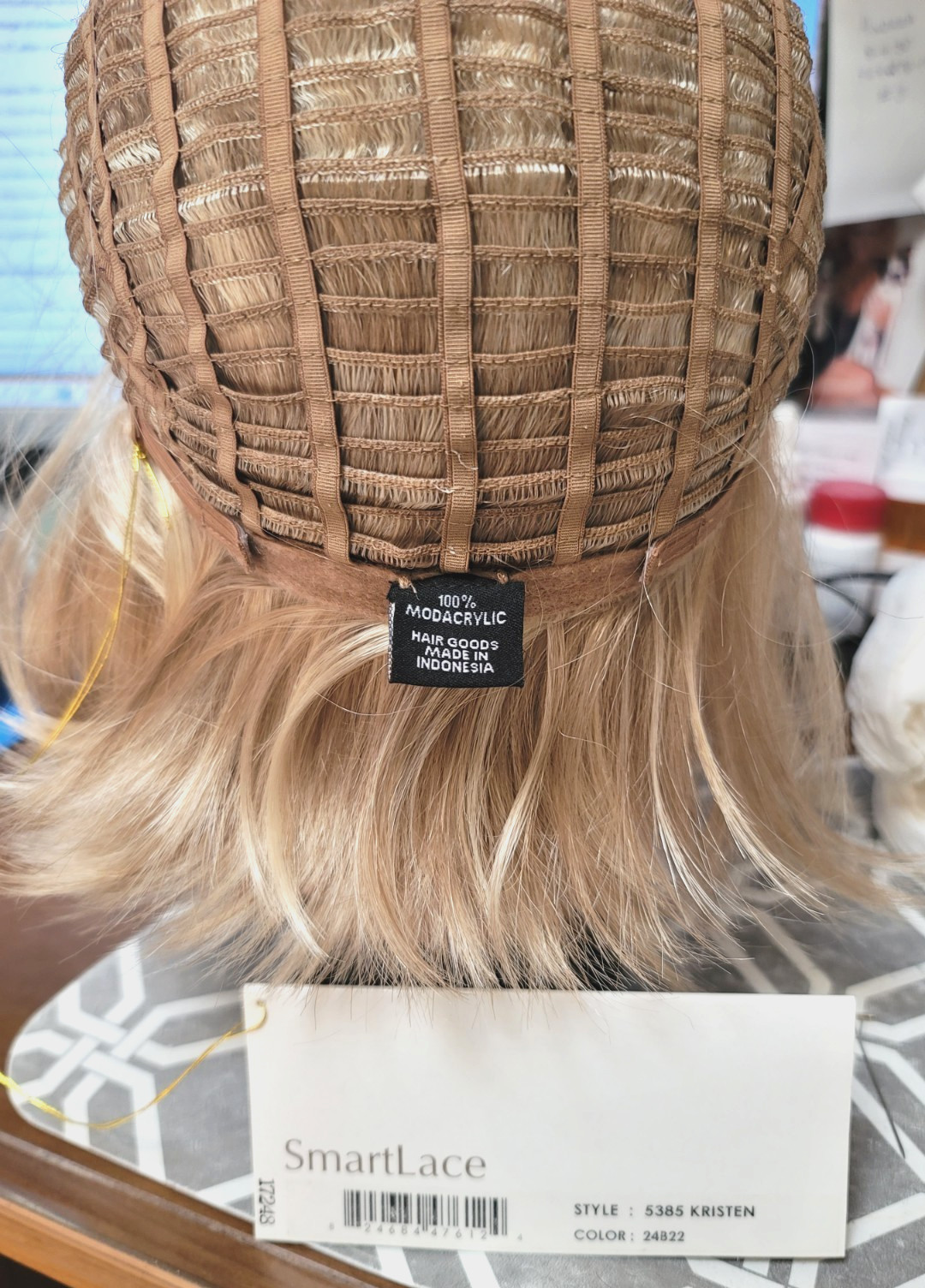 JON RENAU KRISTEN WIG, SMART LACE, COLOR 24B22, CREAM BRULEE, NEW WITH TAGS