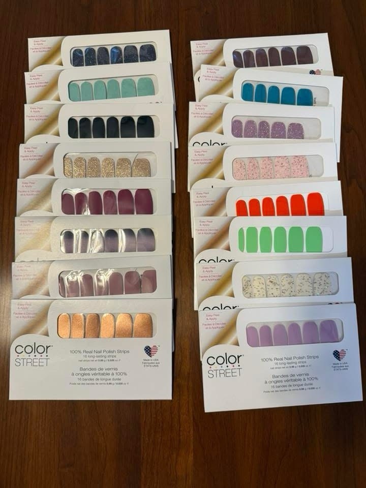 16 Color Street Nails Multicolor Glitter Pre-Designed Nail Art Set
