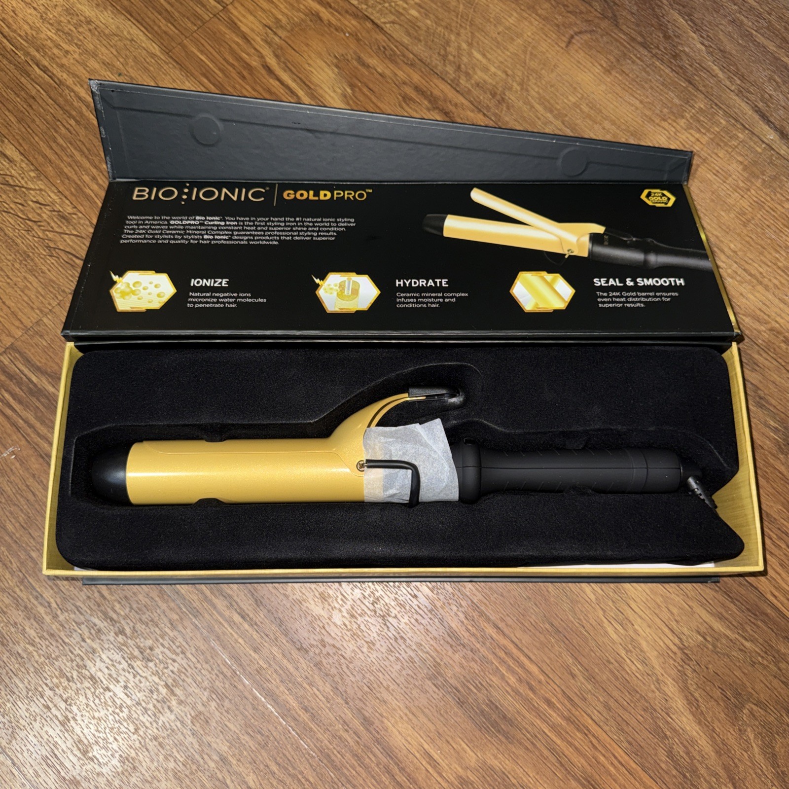 Bio Ionic Gold Pro 24K Ceramic Curling Iron 1.5″