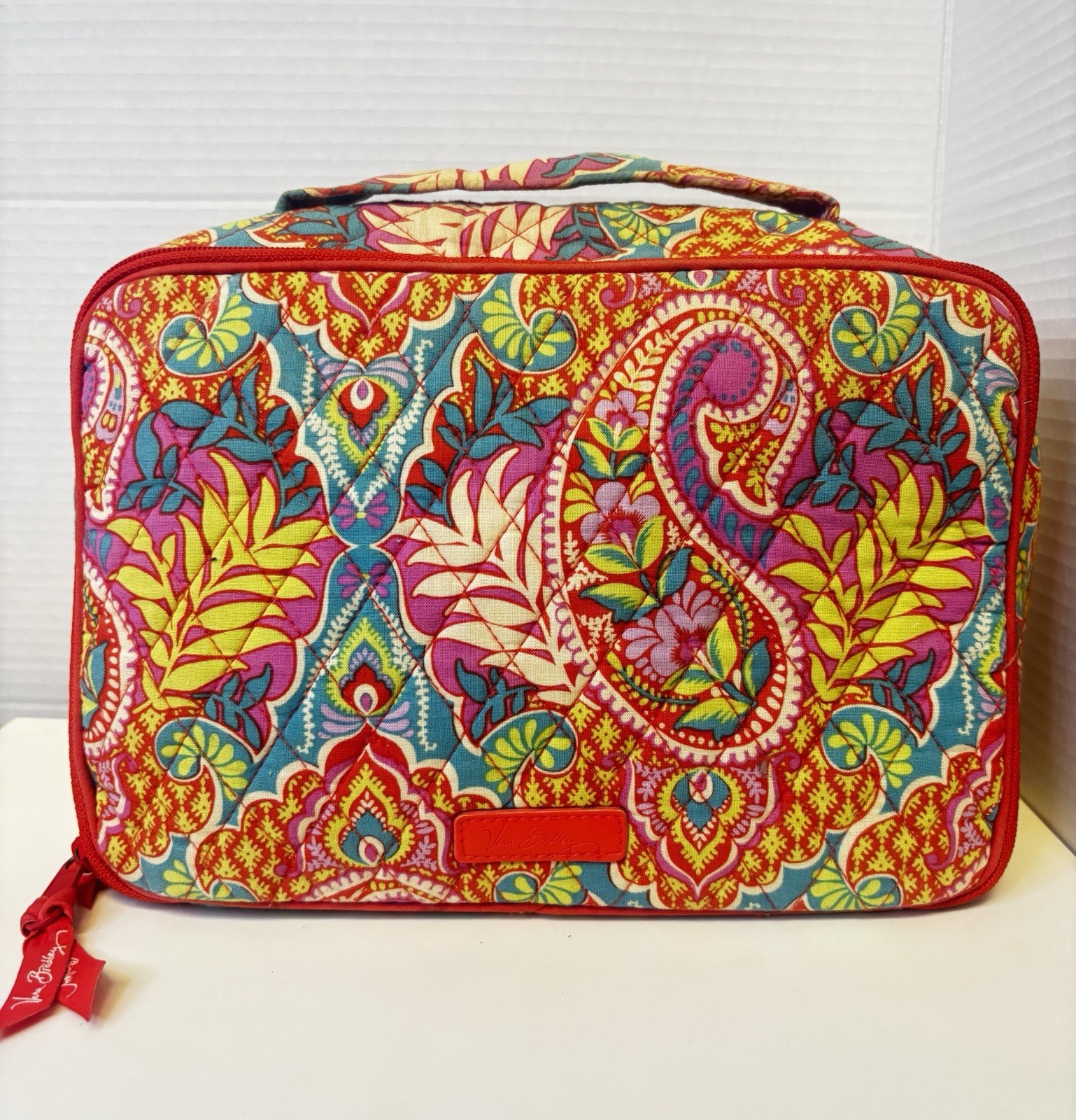 Vera Bradley Multicolor Red Floral Fabric Makeup Bag Zipper Handle Pockets