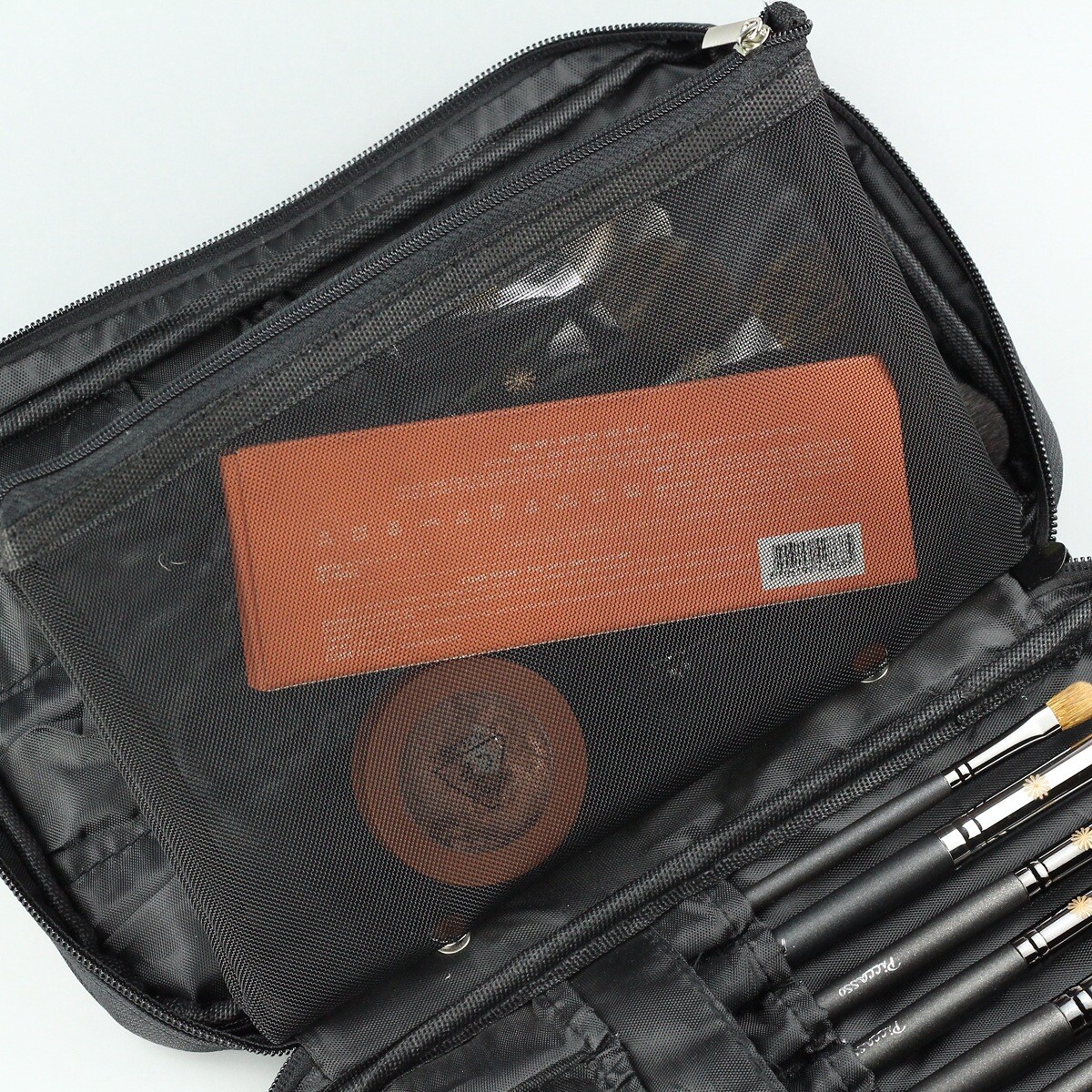 Makeup Brush Portable Bag Storage with Zipper-21 Slots-Free for buyer who bought