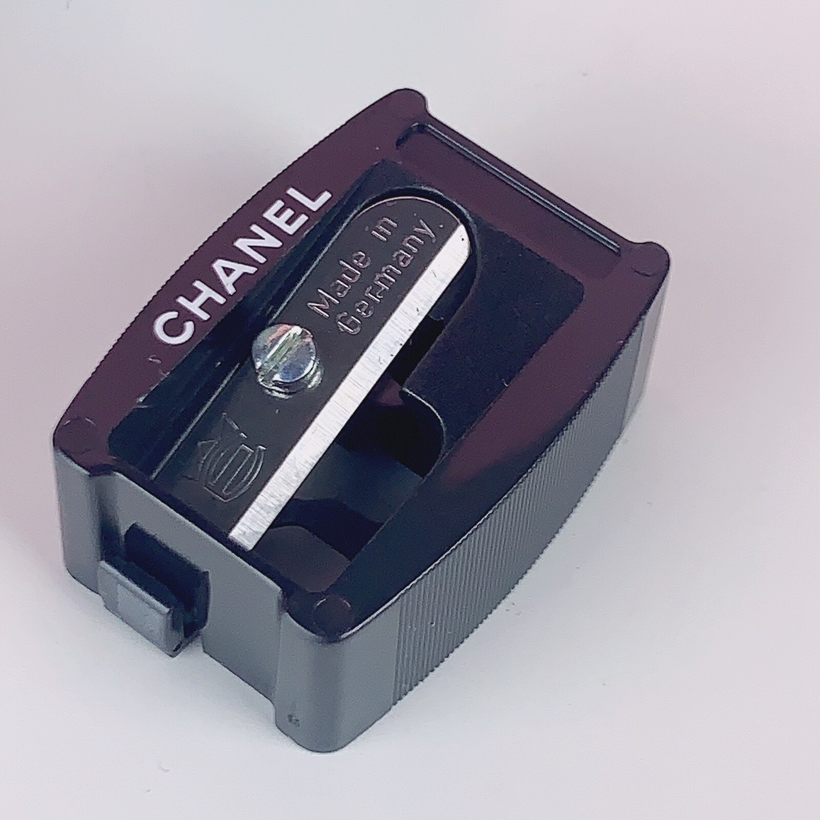 (1) Chanel Black Plastic Makeup Pencil Sharpener made in Germany 100% Authentic
