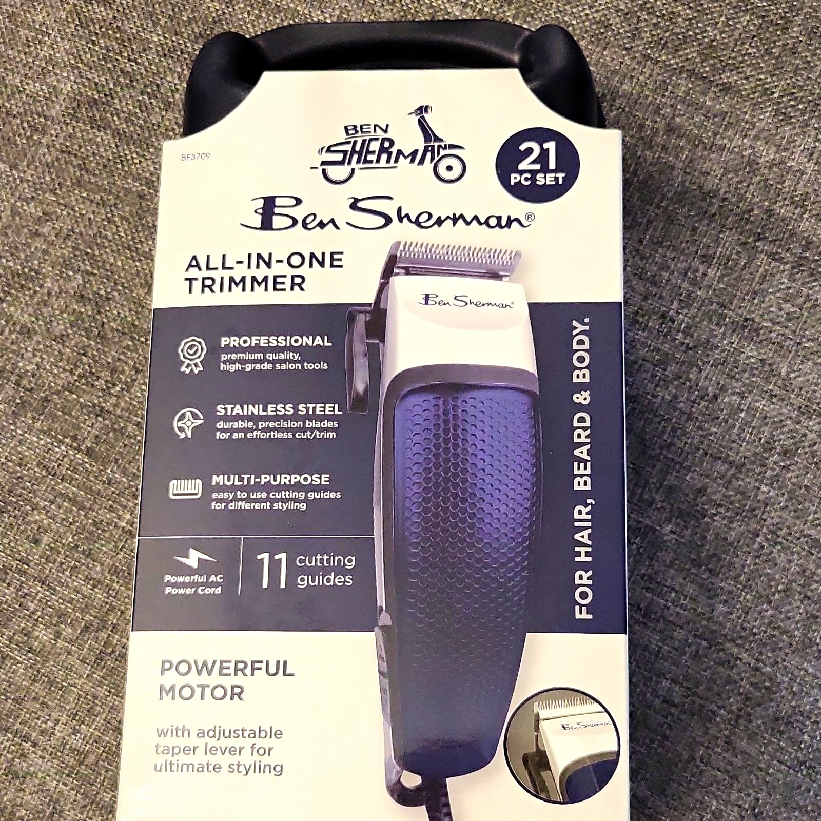 Ben Sherman BE3709 All-in-One Electric Trimmer 21pc Hair Beard Body White/Blue