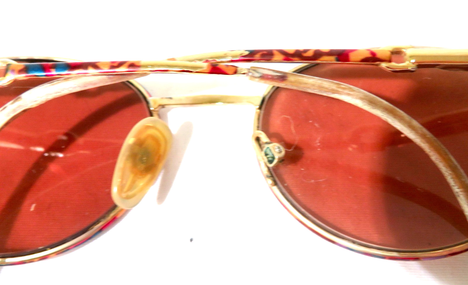 Gucci Eyeglass frame unknown model worn off Gold metal & multicolored eyewear
