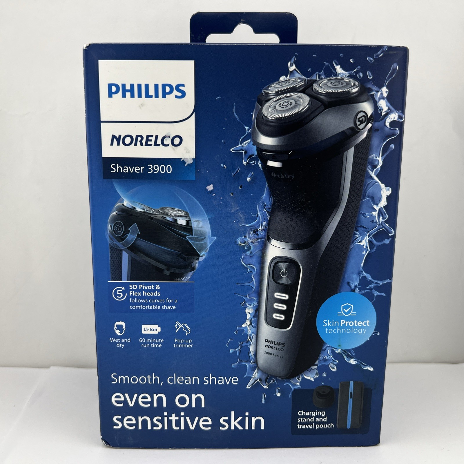 Norelco 3900 Electric Shaver Wet & Dry 5D Pivot + Pouch, Charging Stand S3341/92