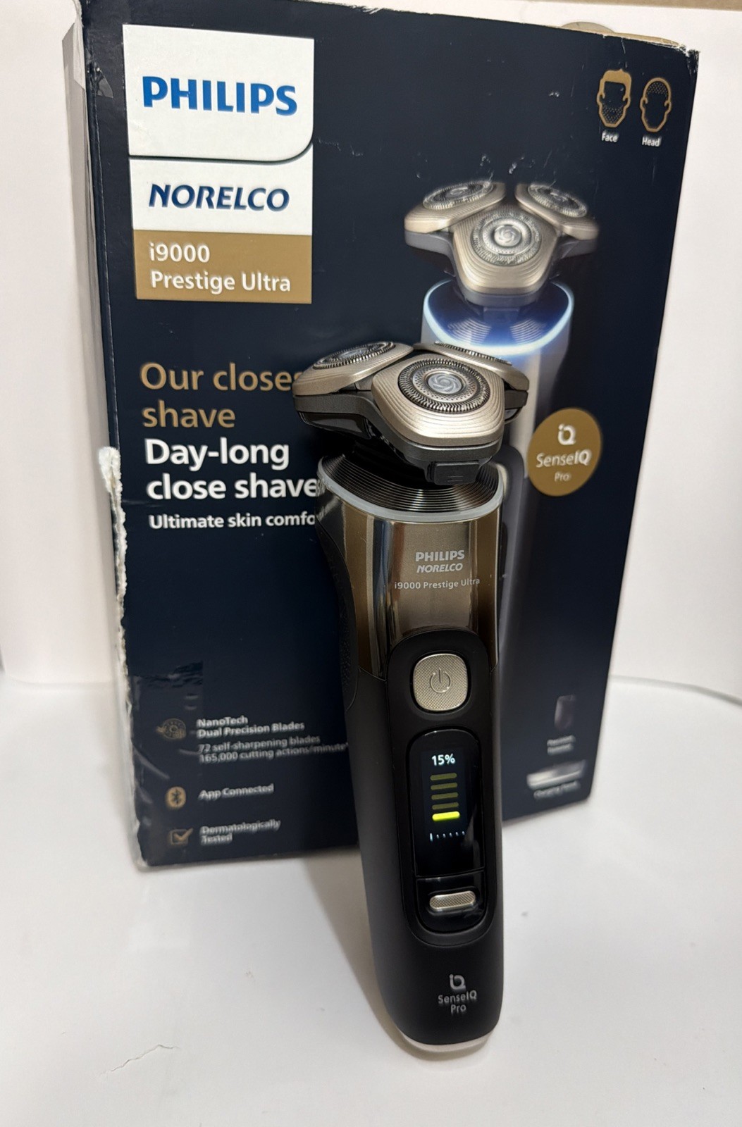 PHILIPS Norelco i9000 Prestige Cordless Wet & Dry Shaver with Sense-IQ