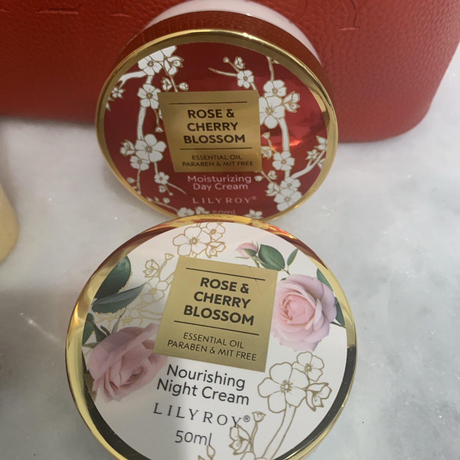 Lily Roy Rose & Cherry Blossom Bath & Body Set/Kit with travel case 9 pcs New