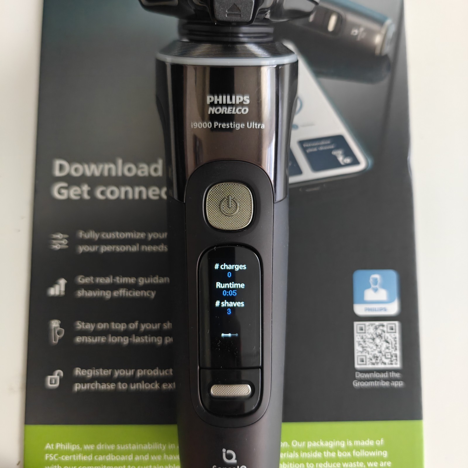 Philips Norelco i9000 Prestige Shaver XP9400 Open Box – UV Case