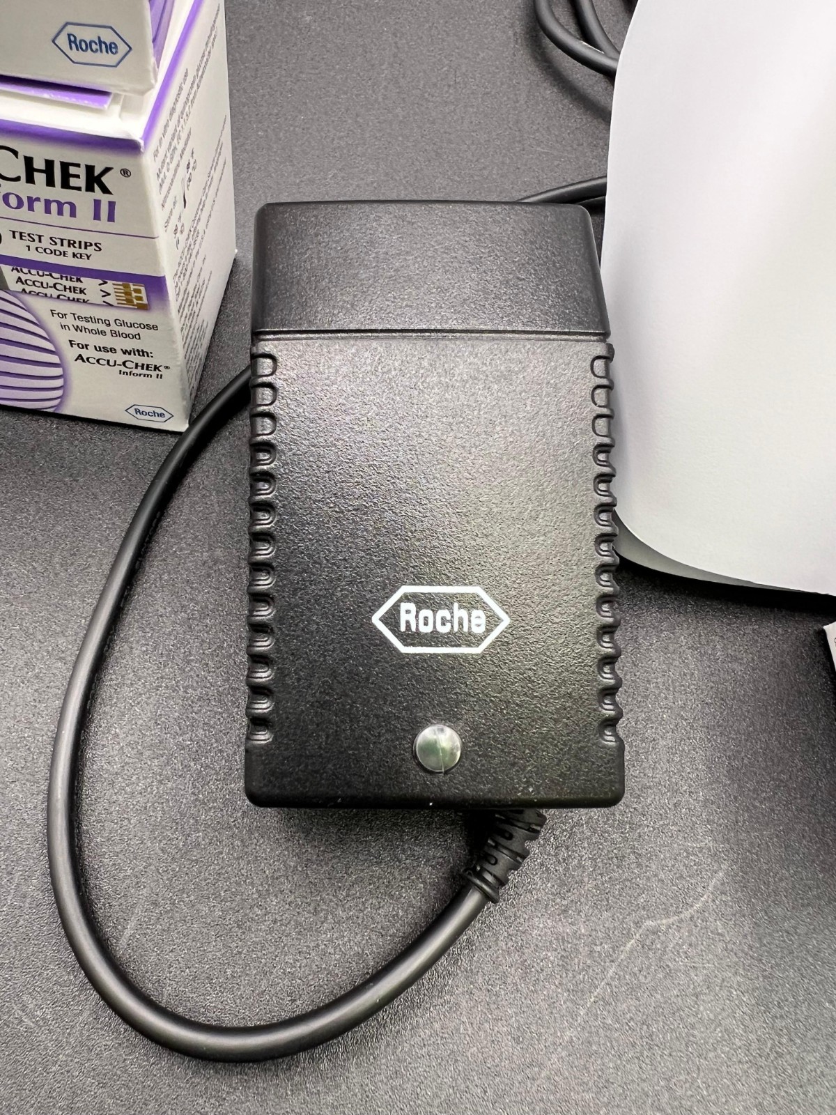Roche Cobas Accu-Chek Inform II w/ Pwr supply, Docking Station & (5) Pack Strips