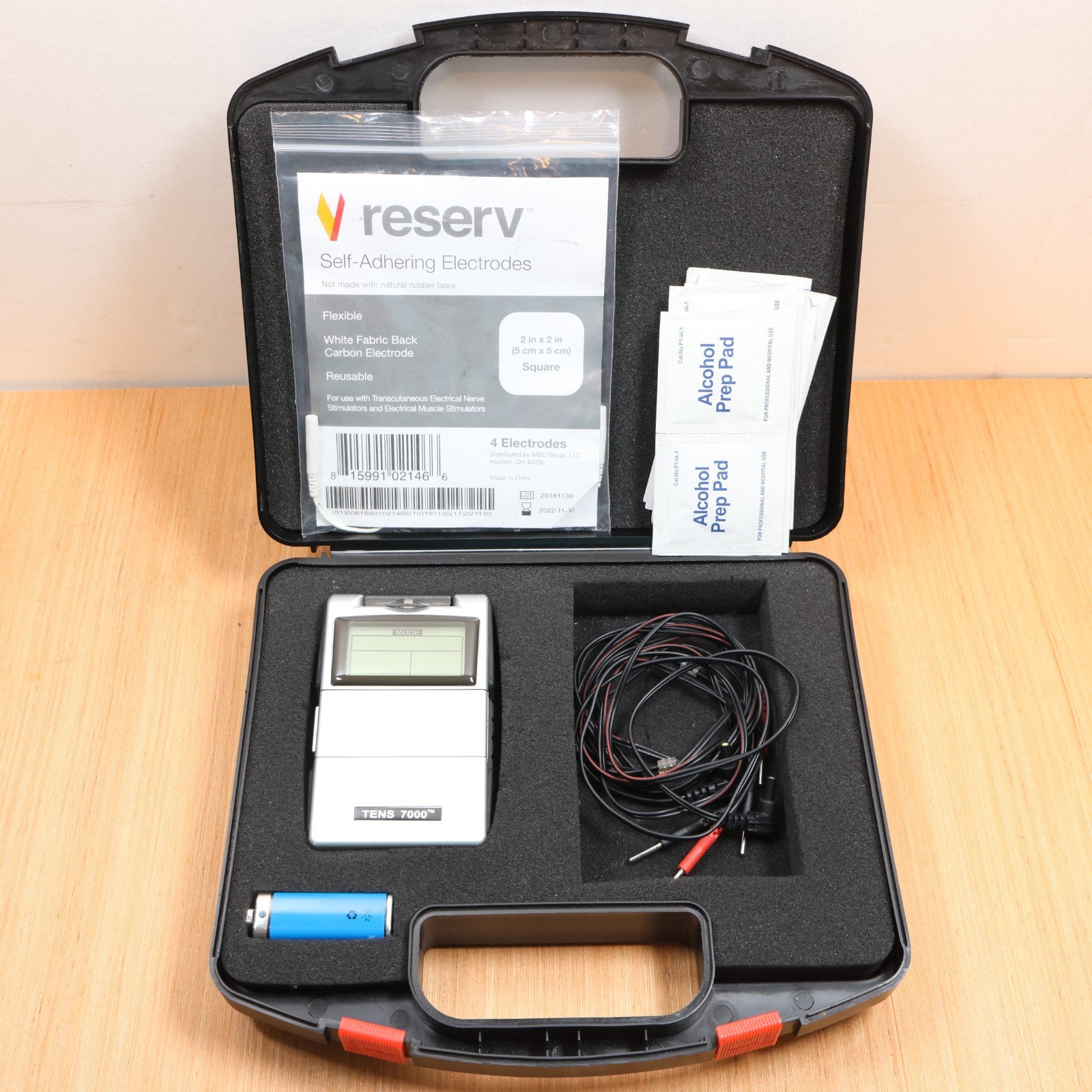 Roscoe TENS 7000 Digital Unit OTC Muscle Stimulator – TESTED – WORKS