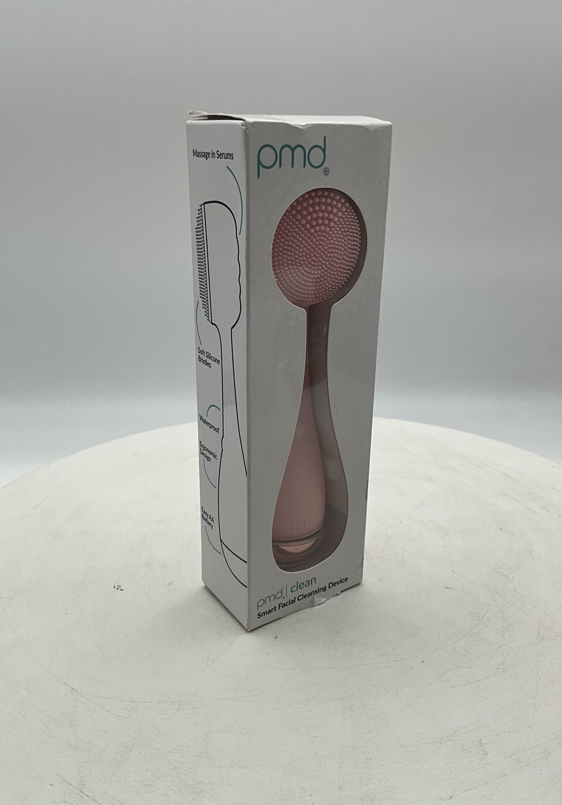 PMD Clean Smart Facial Cleansing Device with Silicone Brush Sealed