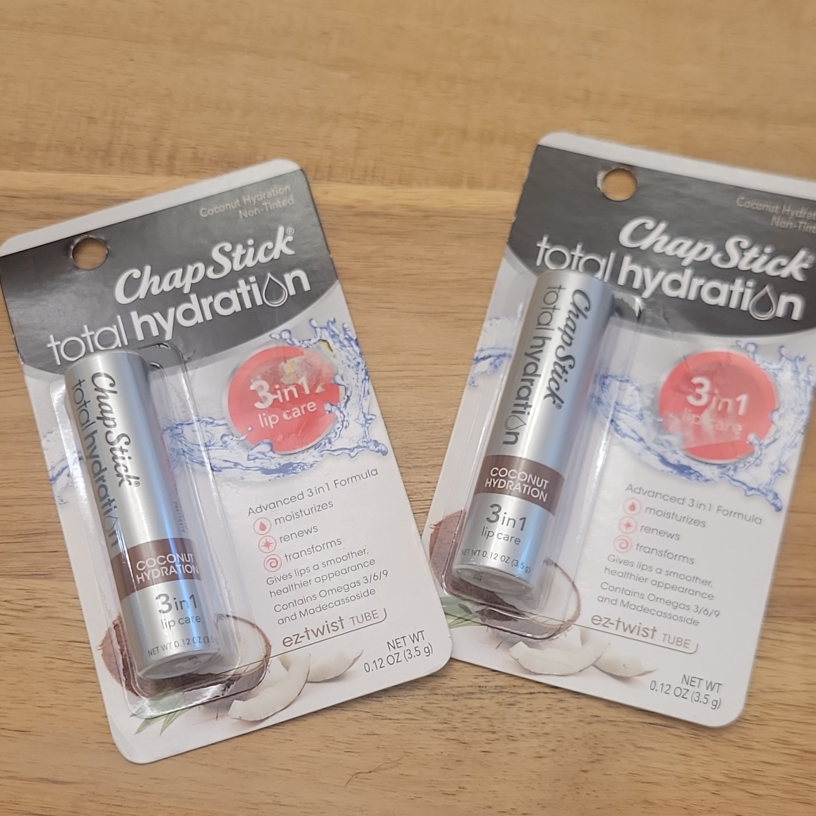 2 ChapStick Total Hydration Coconut Clear Hydrating Lip Balm 2x 0.12 oz