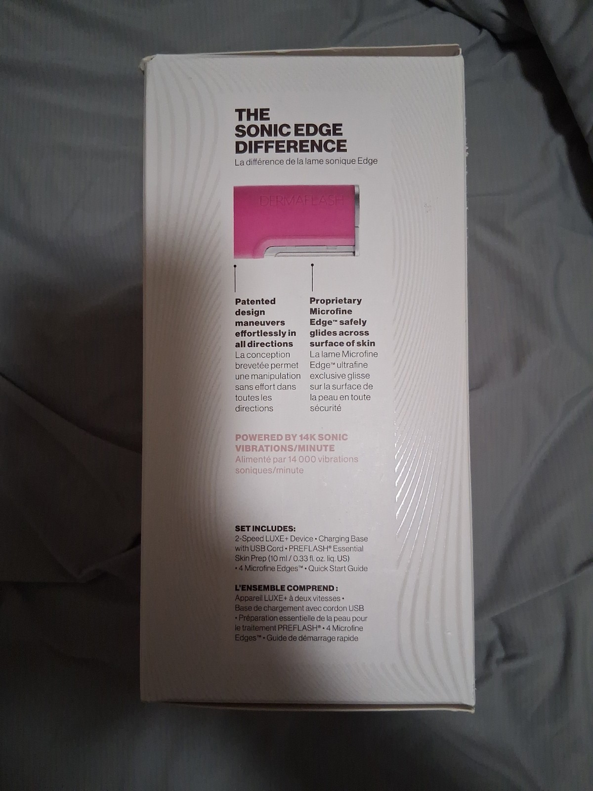 DERMAFLASH Luxe+ Sonic Facial Dermapelling + Peach Fuzz Removal Device POP PINK