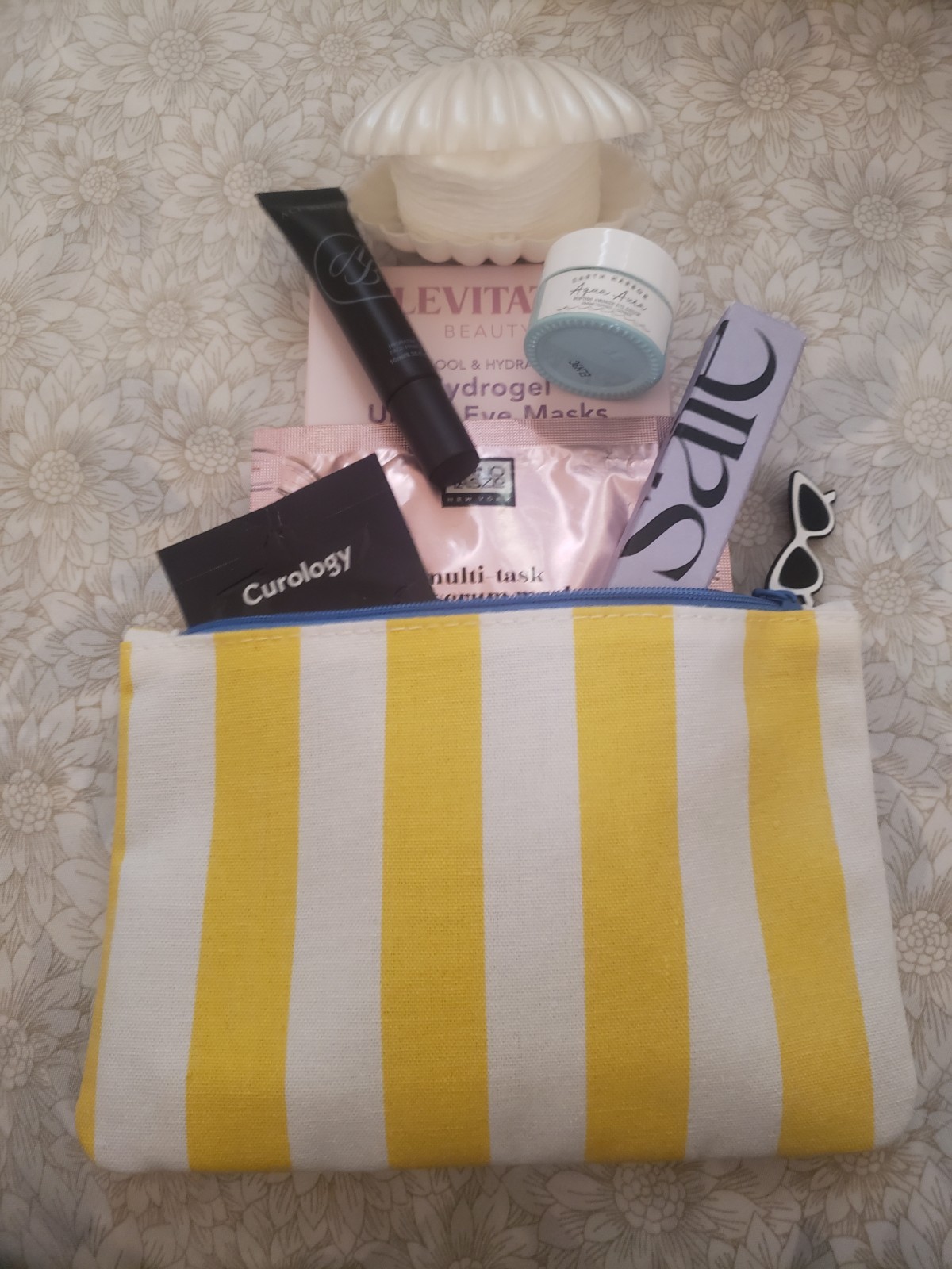 Eye Hydration Kit, Saie Hydrabeam, Earth Harbor Aqua Aura, Levitate Mask & More!
