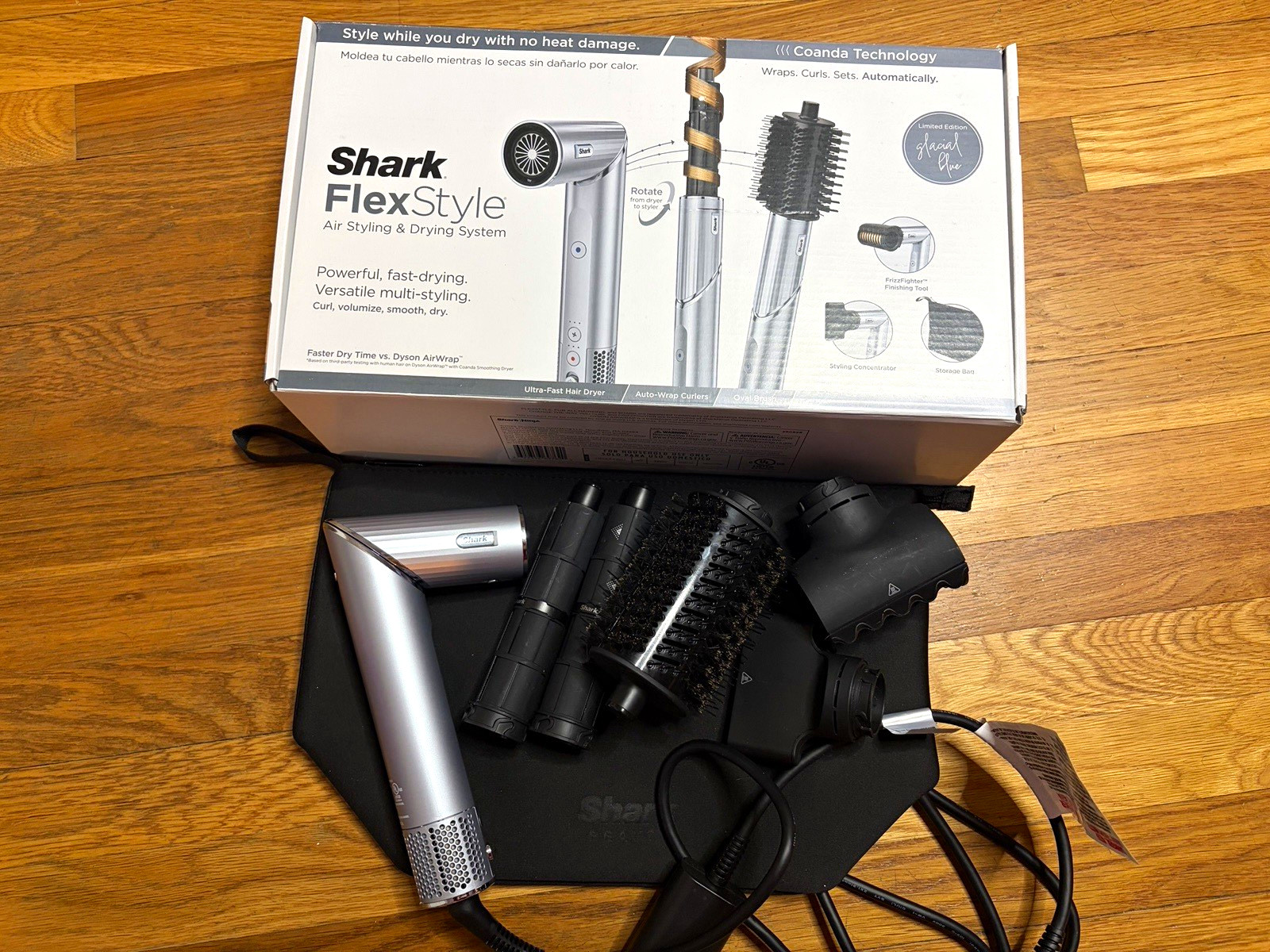 Shark flex style air styling and drying system with 5 attachments.