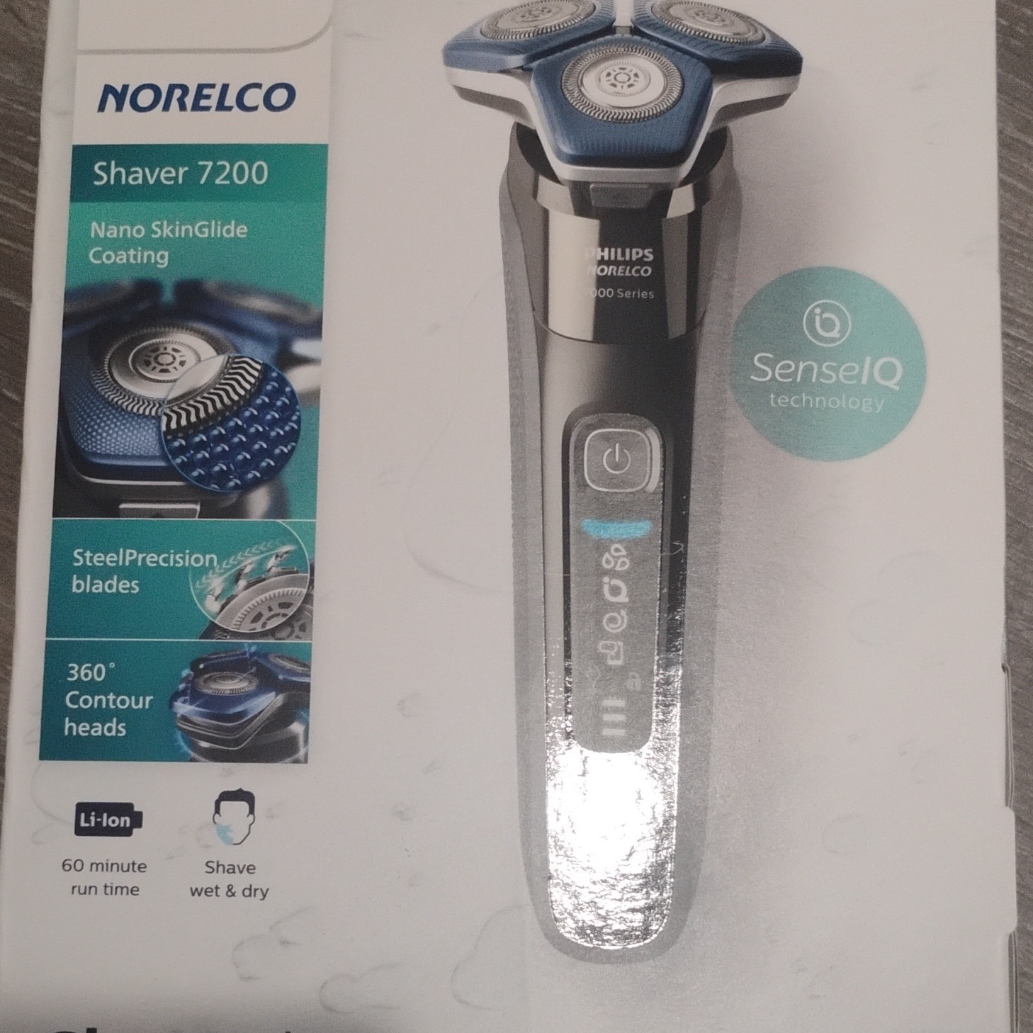 Philips Norelco Shaver 7200 3-Head Rotary Wet & Dry Showerproof Face/Neck