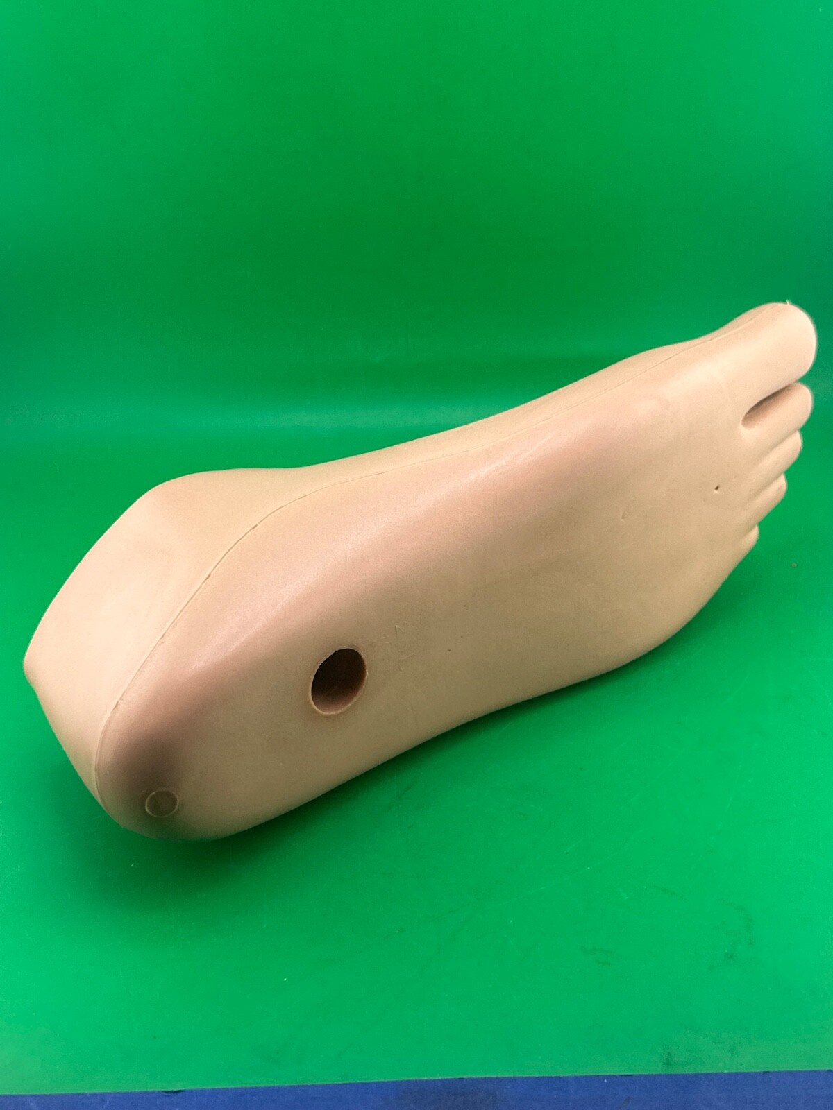 Sach prosthetic foot, left & right, sizes 22-30cm, new, Prosthetic Feet.