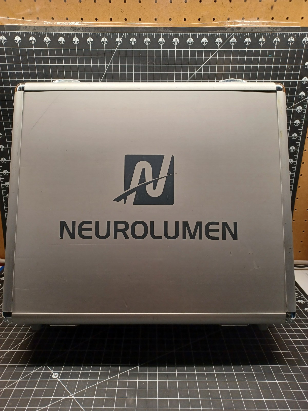 Neurolumen Low level laser Pain management tens unit