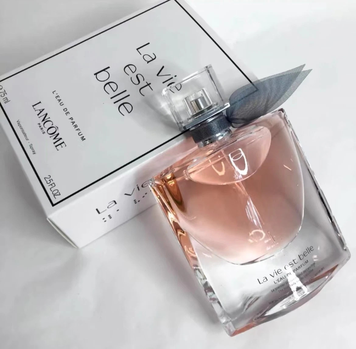 La Vie Est Belle By Lancome 2.5 oz L’Eau De Parfum Spray New Sealed