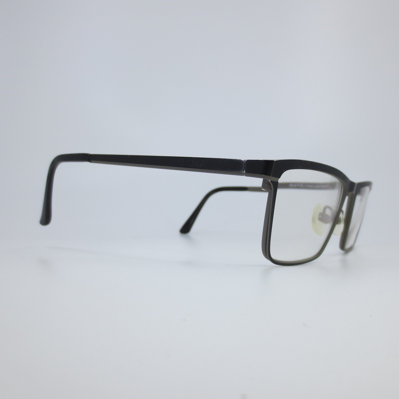 Dutz Eyewear DZ612 Col.95 Rectangular Frames Grey Black 54-18-140 Netherlands