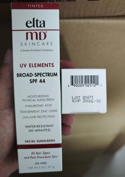Elta MD UV Elements TINTED Facial Sunscreen SPF 44 2 oz New with Box NEW