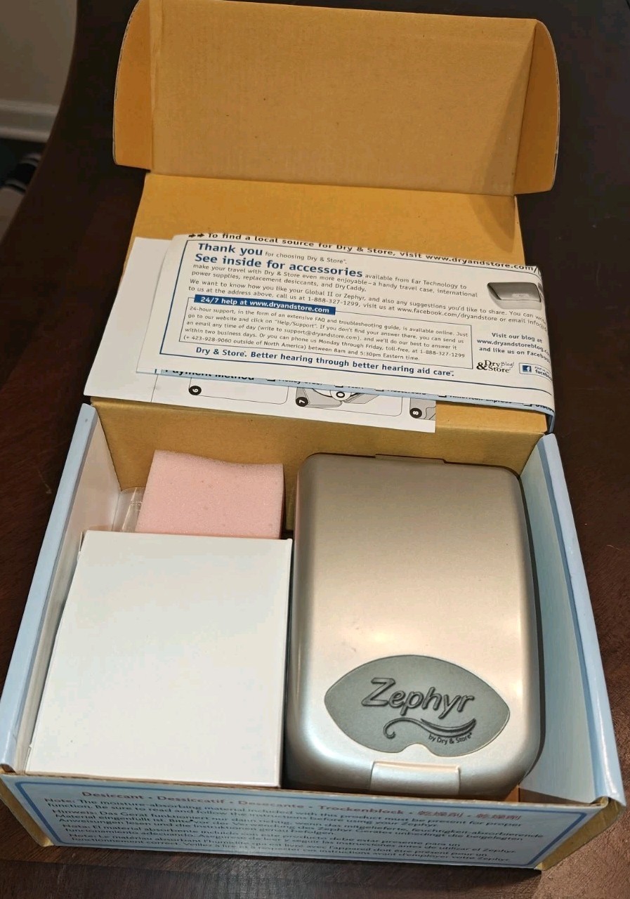 Zephyr by Dry & Store Hearing Aid Dryer Tinnitus Cochlear Ear Monitors NEW A5