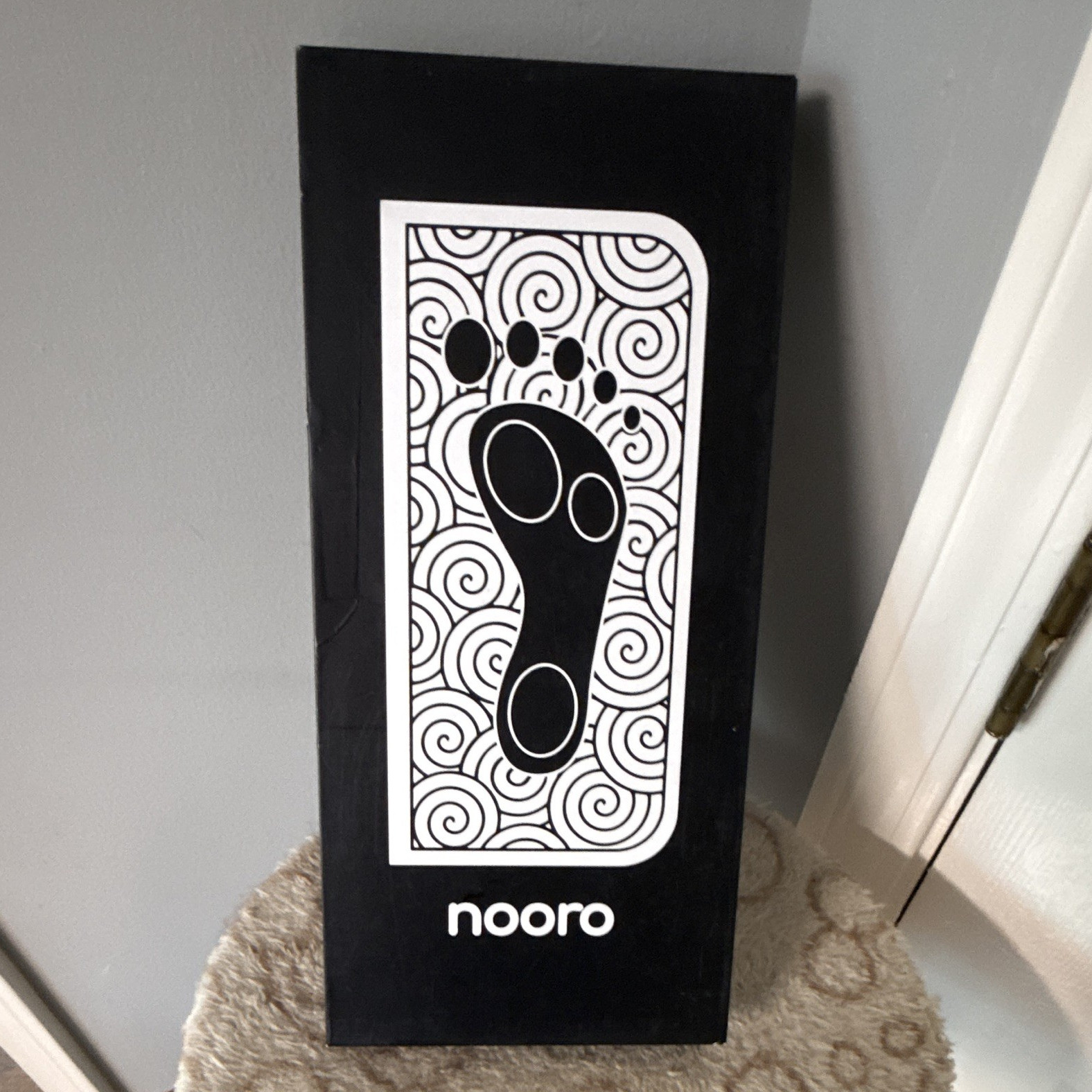 Nooro Foot Massager TENS/EMS Rechargeable Battery Powered Black SM9187