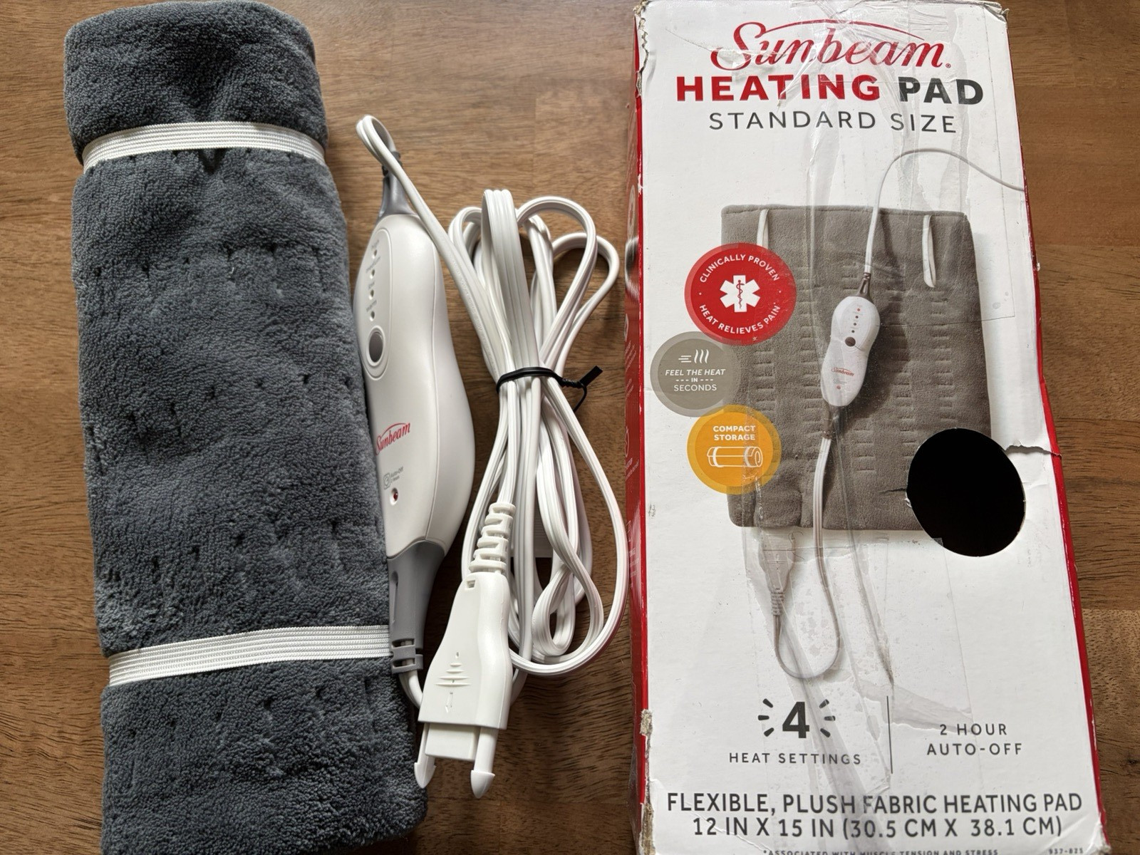 (Open Box) Sunbeam® Heating Pad Standard Size 12in x 15in / 4 Heat Settings