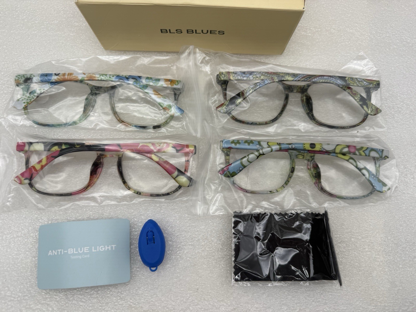 Reading Glasses Women HD Clear Blue Light Blocking Driving Readers 4 pcs.
