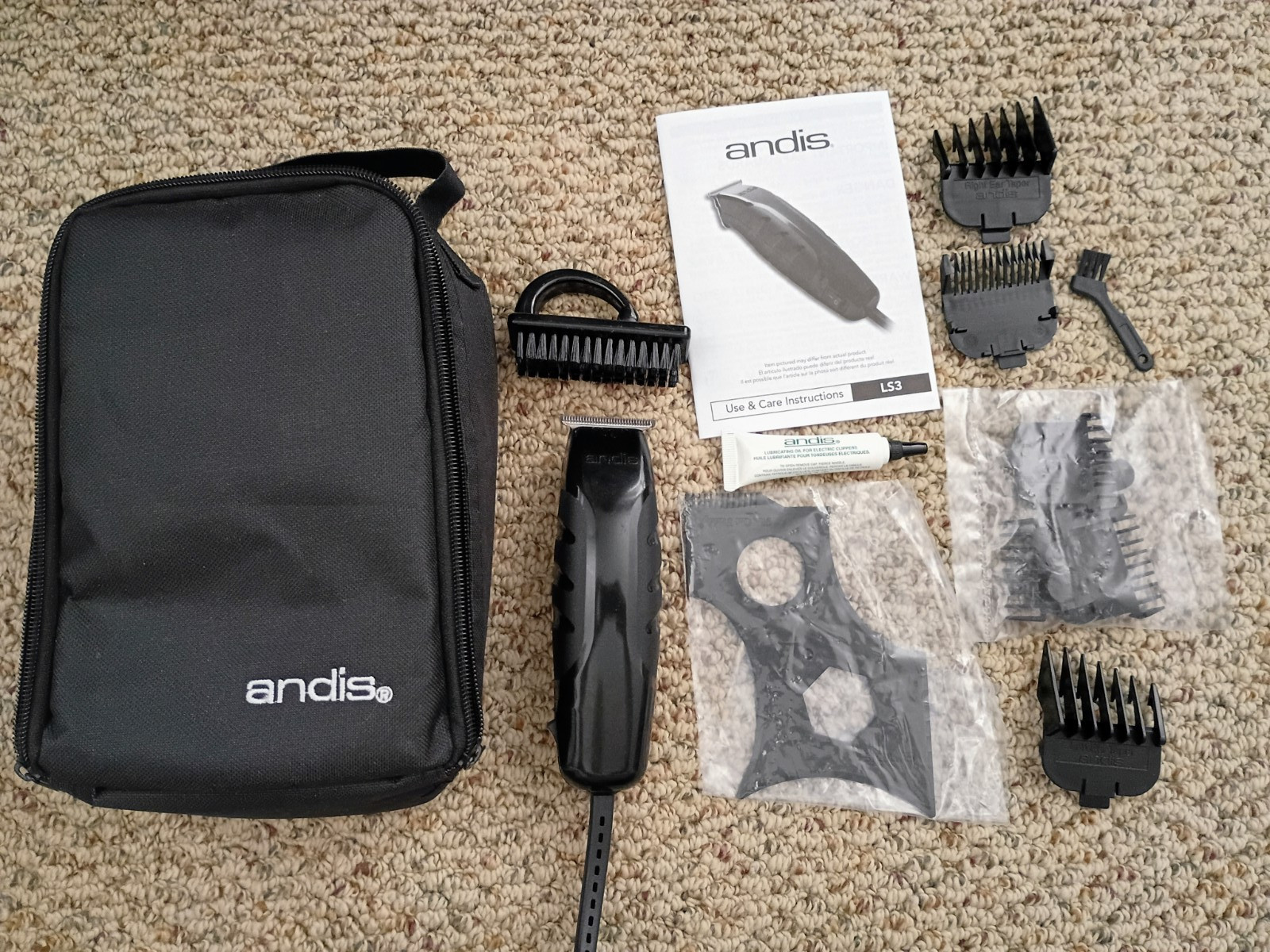ANDIS LS3 Corded Electric Clippers and Case/Accessories