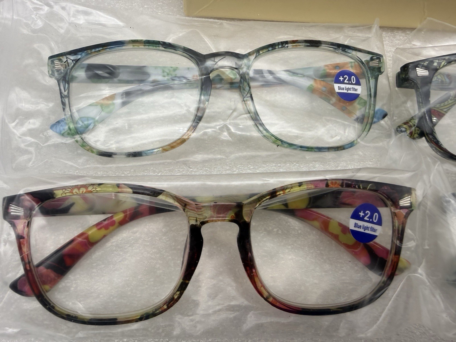 Reading Glasses Women HD Clear Blue Light Blocking Driving Readers 4 pcs.