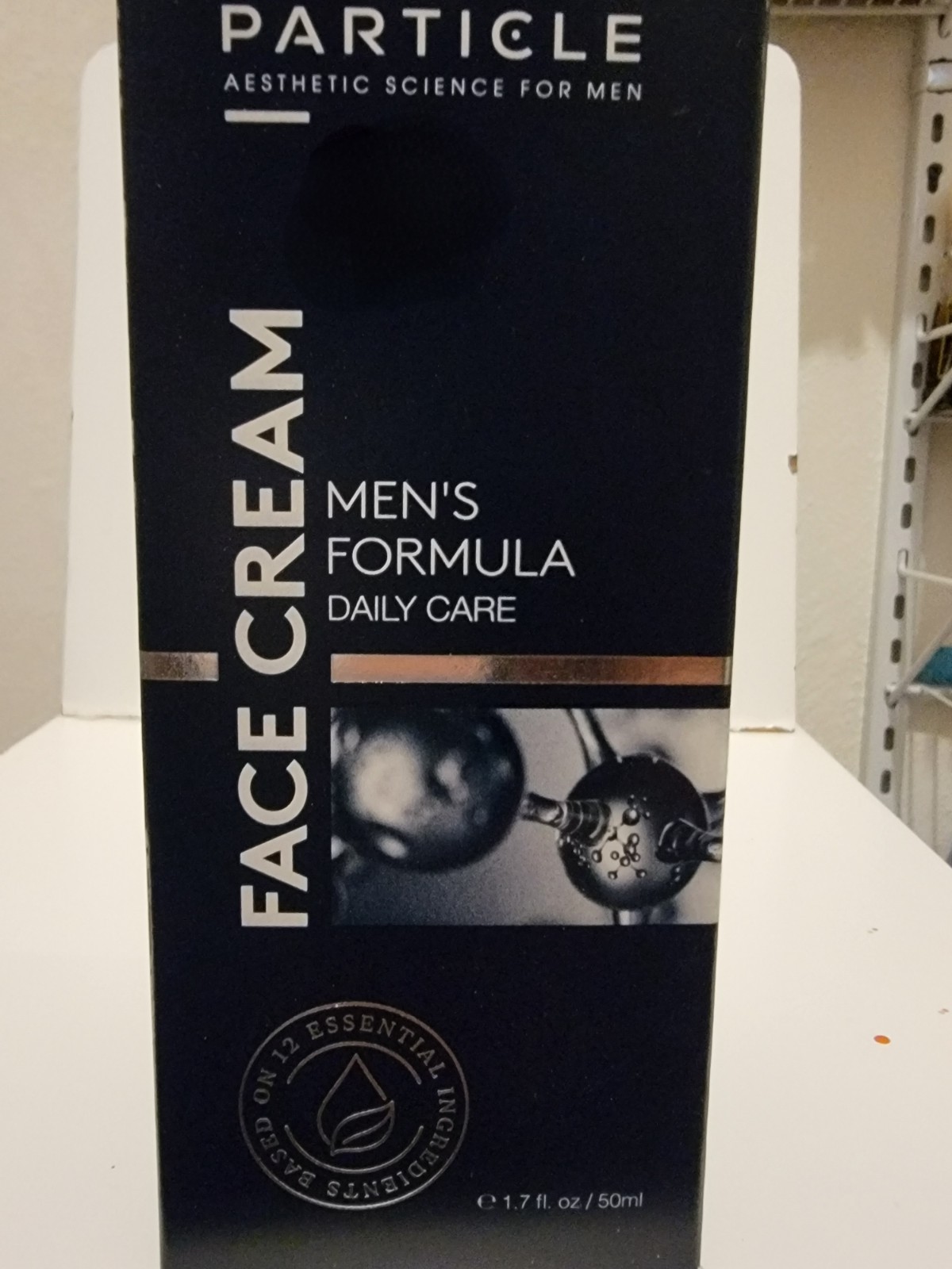 Particle FACE CREAM Men’s Formula 6 in 1 Anti-Aging Moisturizer 1.7oz