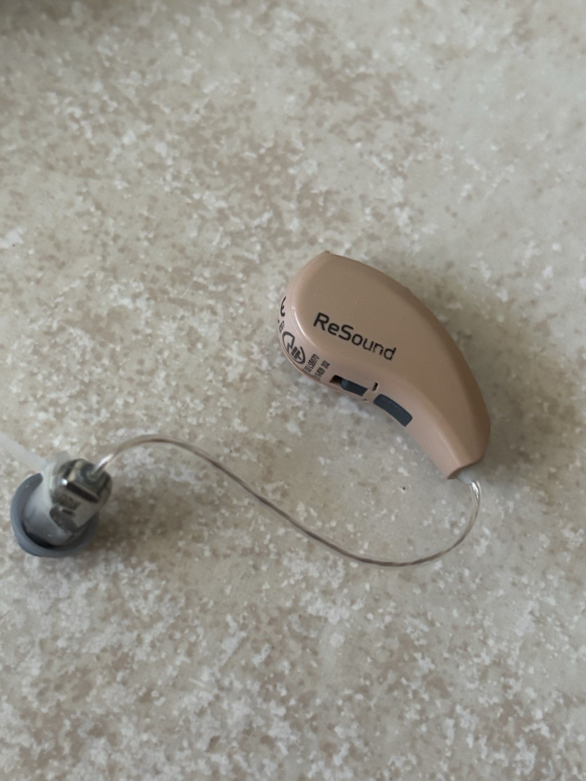 * UNTESTED * Resound Hearing Amplifier, Case, Brush & Expired Batteries (Parts)