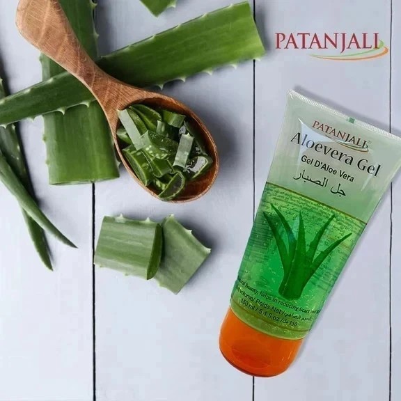 Patanjali Saundarya Aloe Vera Gel 60ml Herbal Skin Moisturizer Hydration