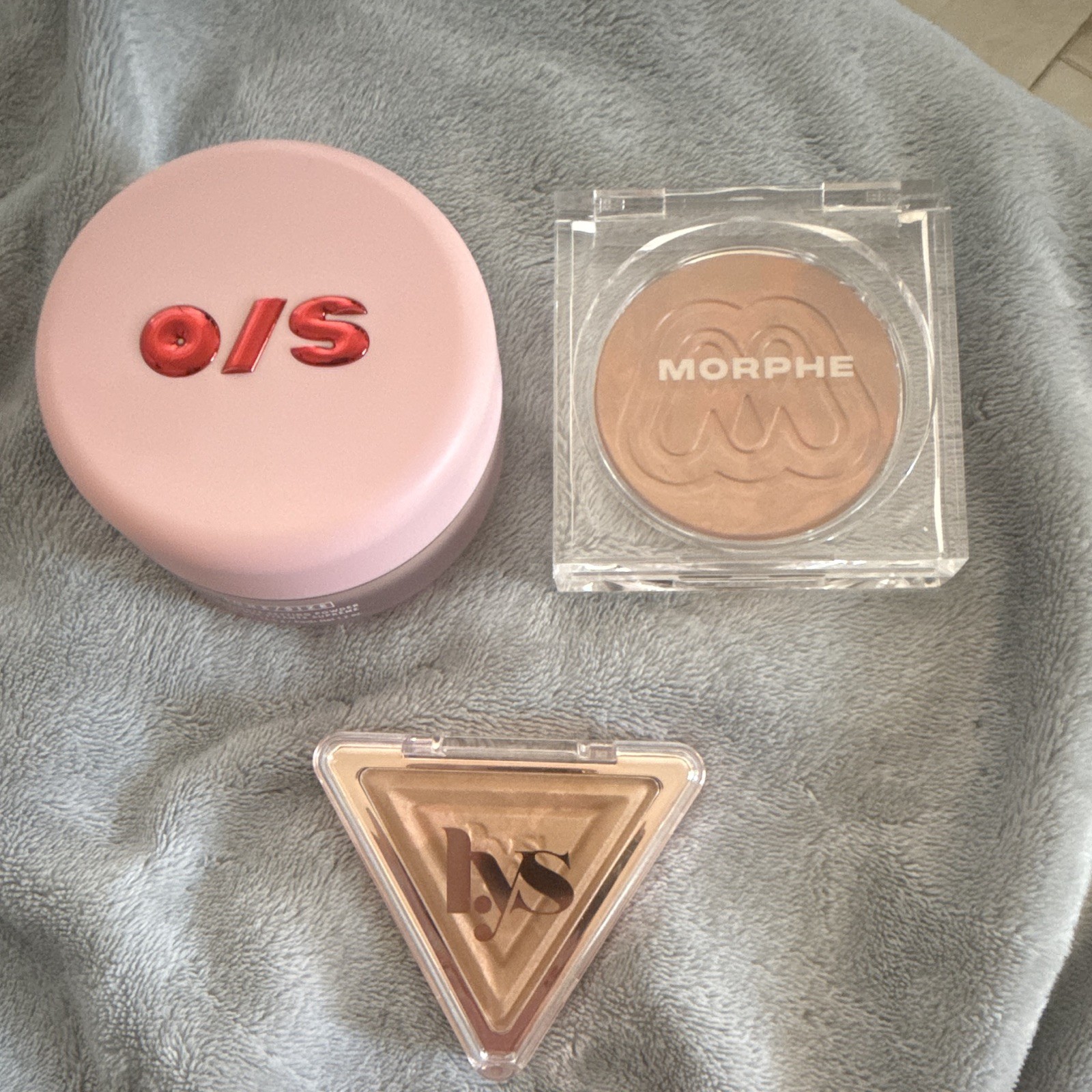 One Size, Morphe, LYS powders