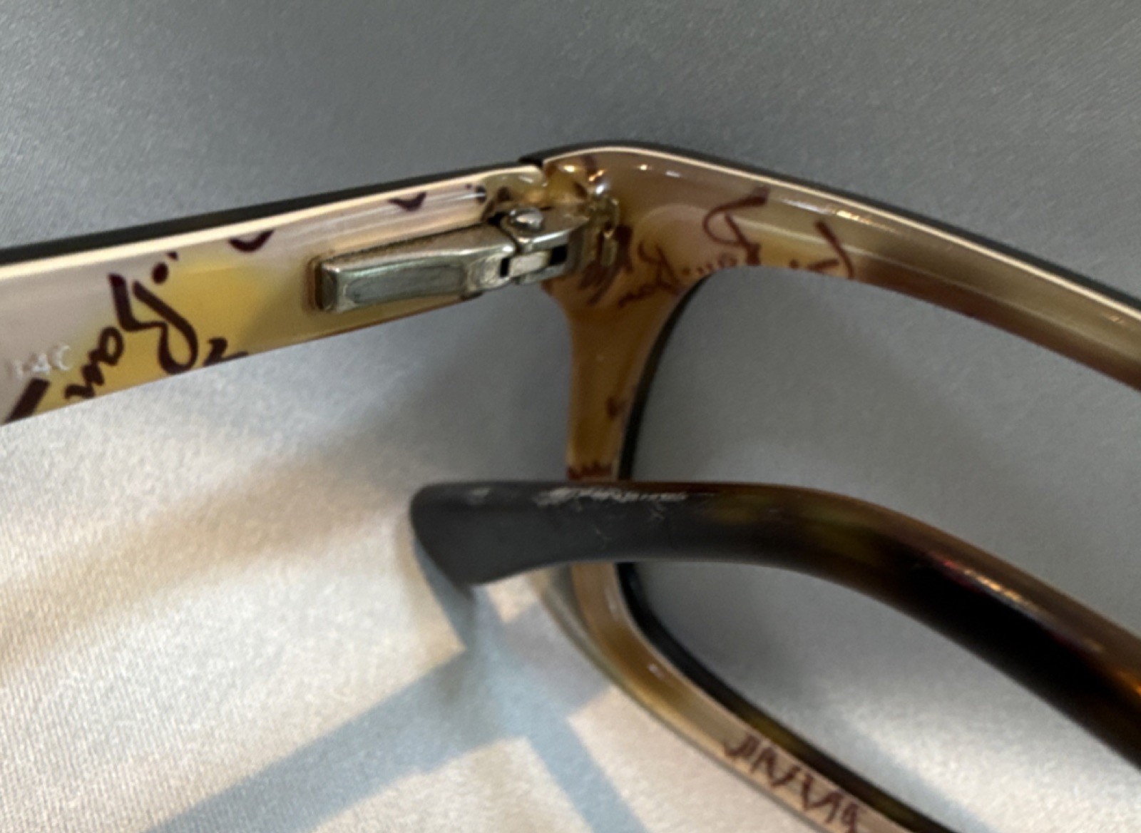 Ray-Ban RB5228 Rectangular Full Rim Plastic Eyeglasses Tortoise 50-17-140