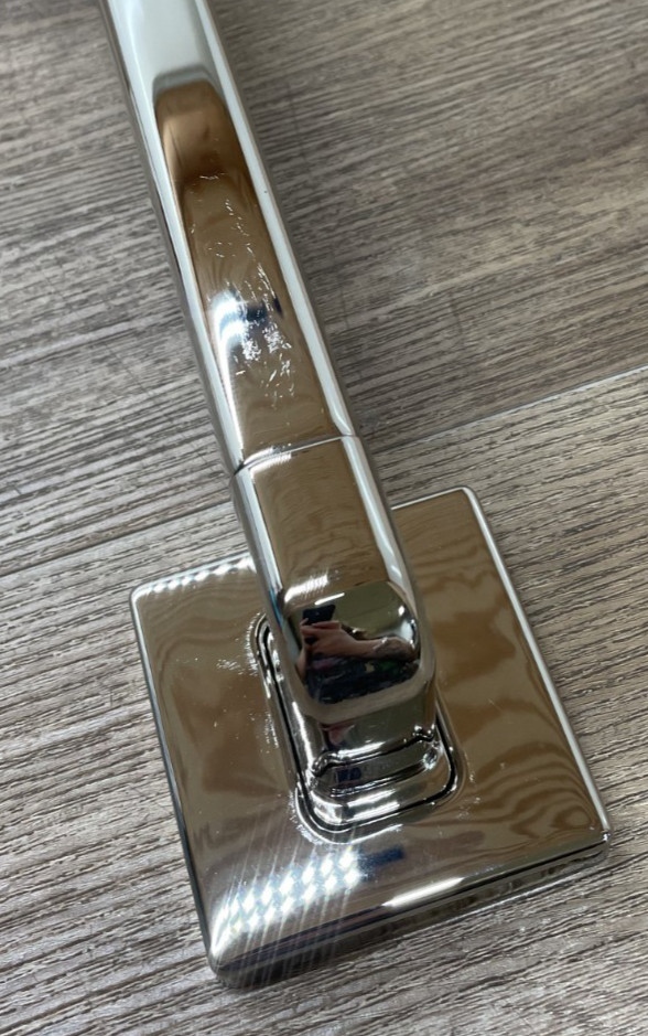 Delta 41918-PN 18″ Bathroom Grab Bar – Brilliance Polished Nickel *READ*