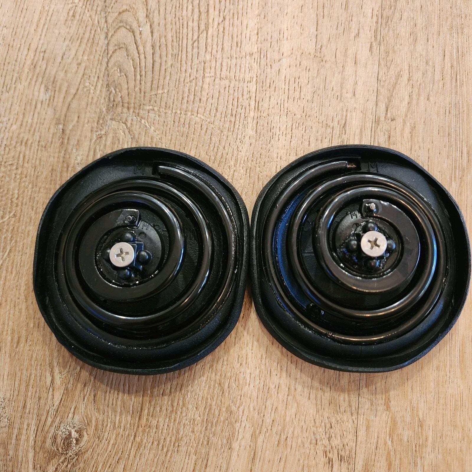 NEW Z-Coil Medium Spring Coil Heel Replacements Black Pair Authentic W/ Screws