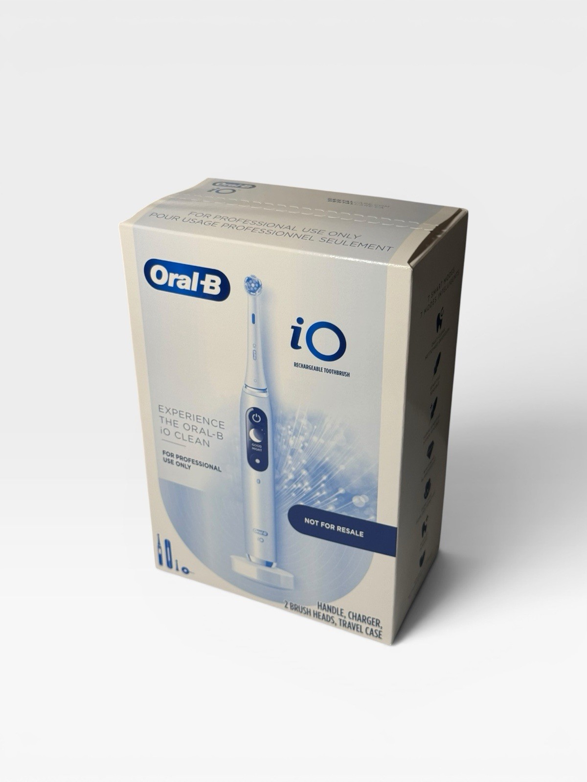 Oral-B iO Series 9 Electric Toothbrush White Charger & 2 Heads + Travel Case NEW